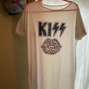 Kiss Dress